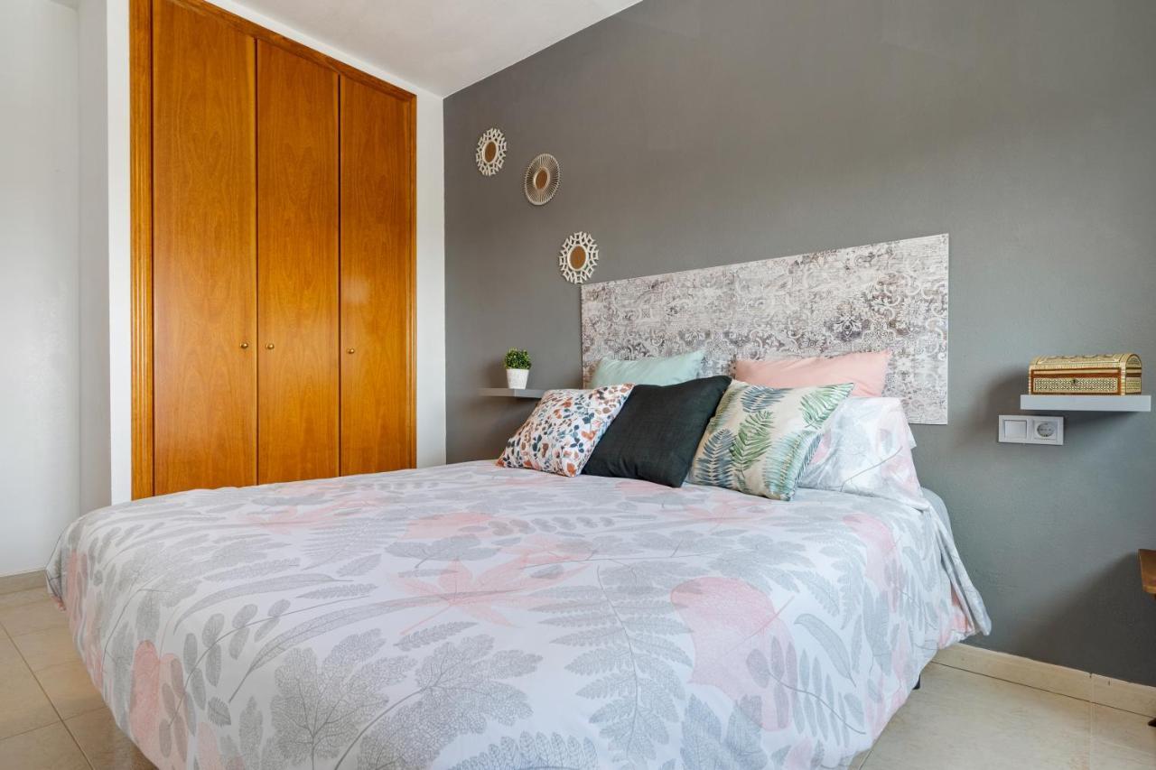 Montserrat Apartment