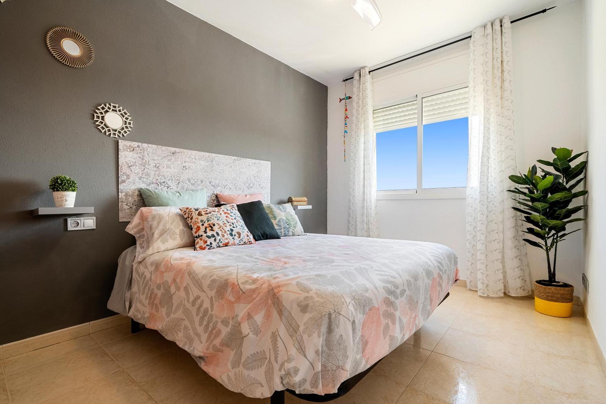 Montserrat Apartment *